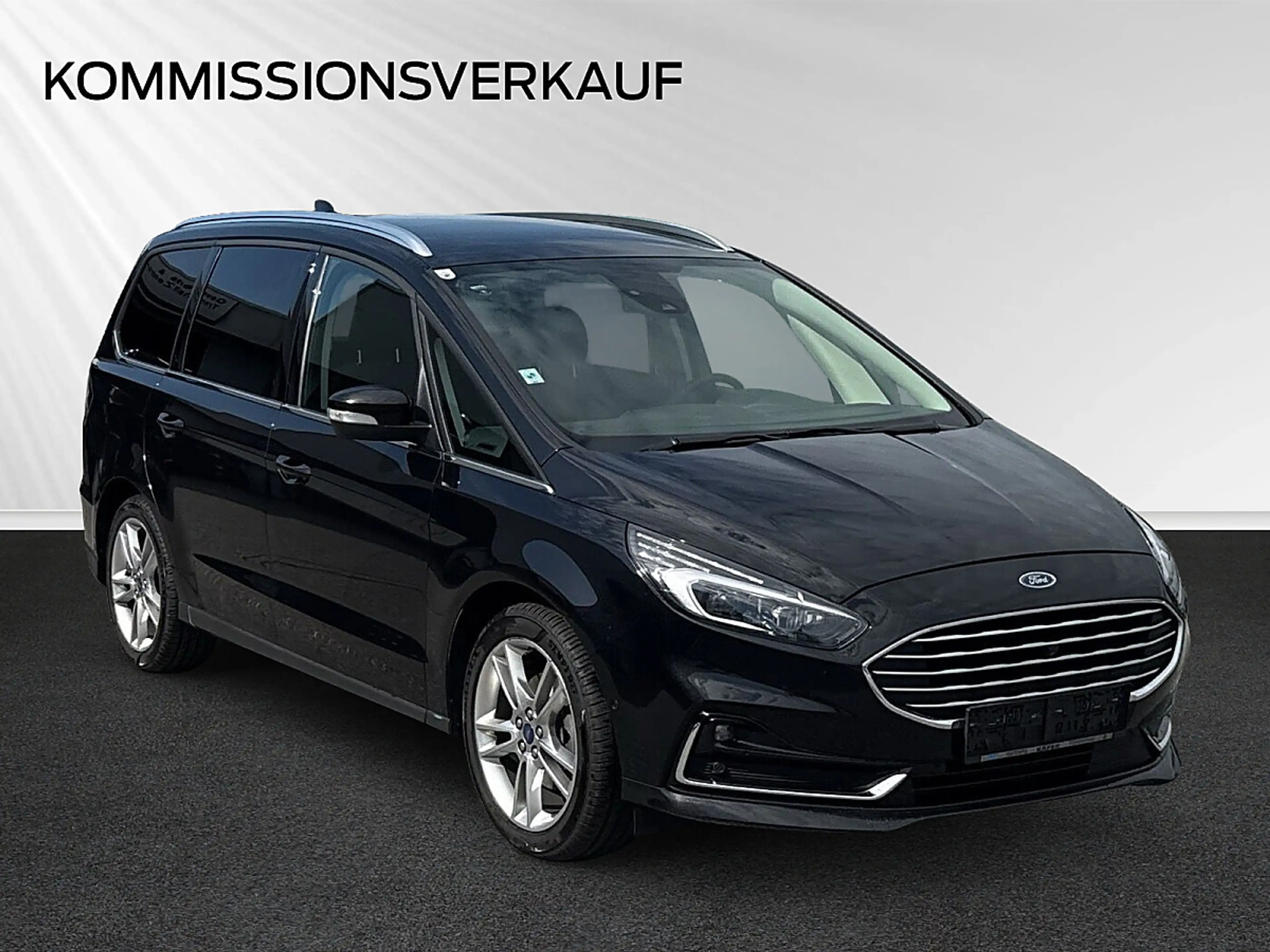 Ford Galaxy 2,5 Duratec Hybrid Titanium Aut. — photo 3