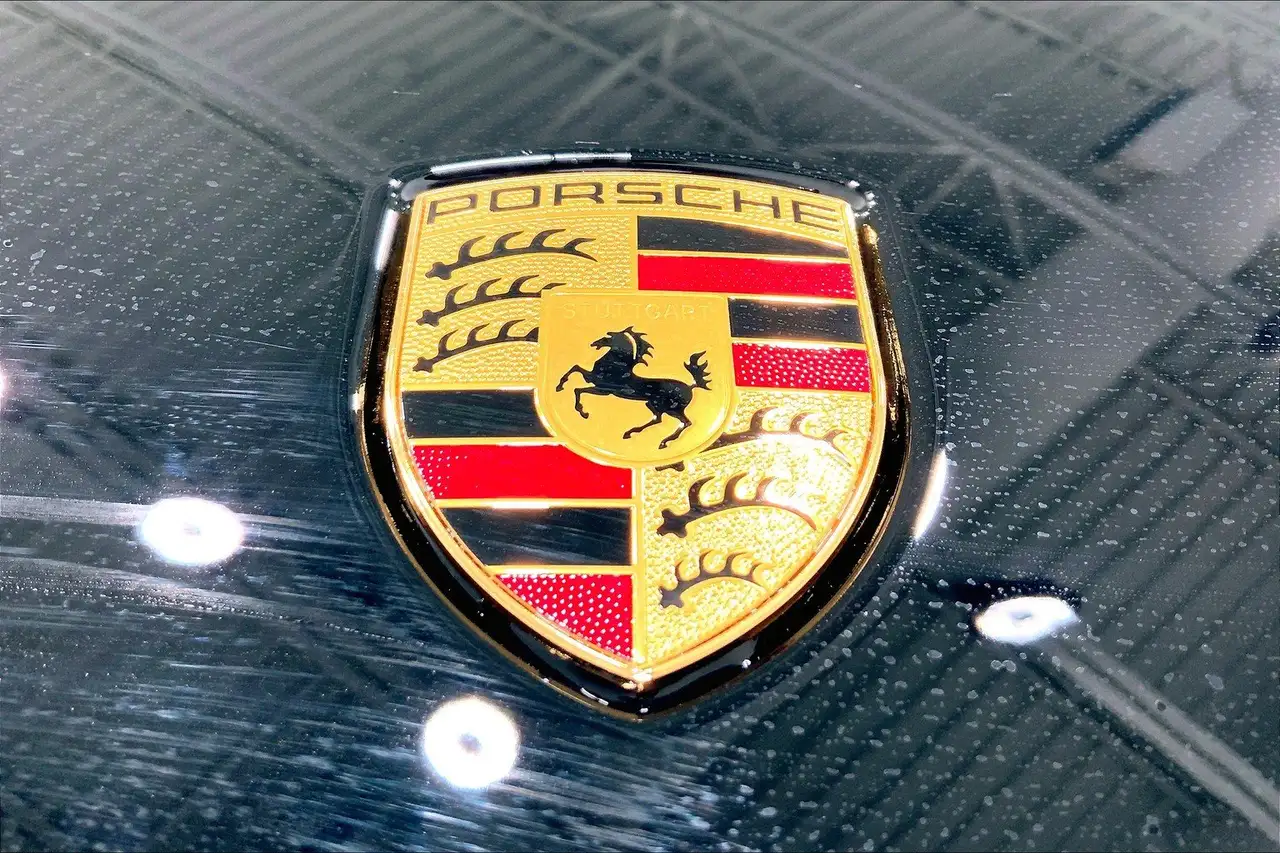 Porsche Macan снимка Porsche Macan