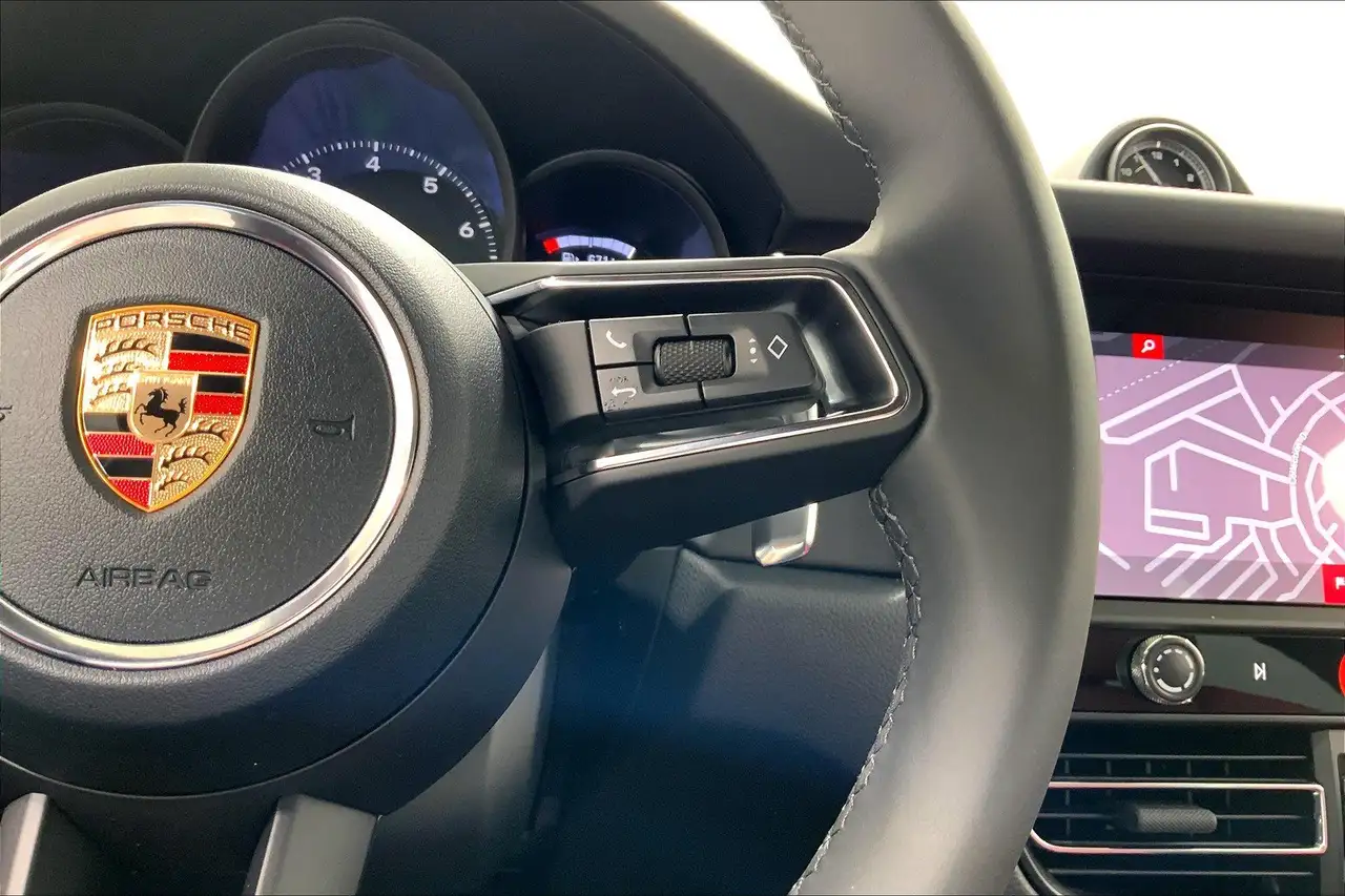 Porsche Macan снимка Porsche Macan