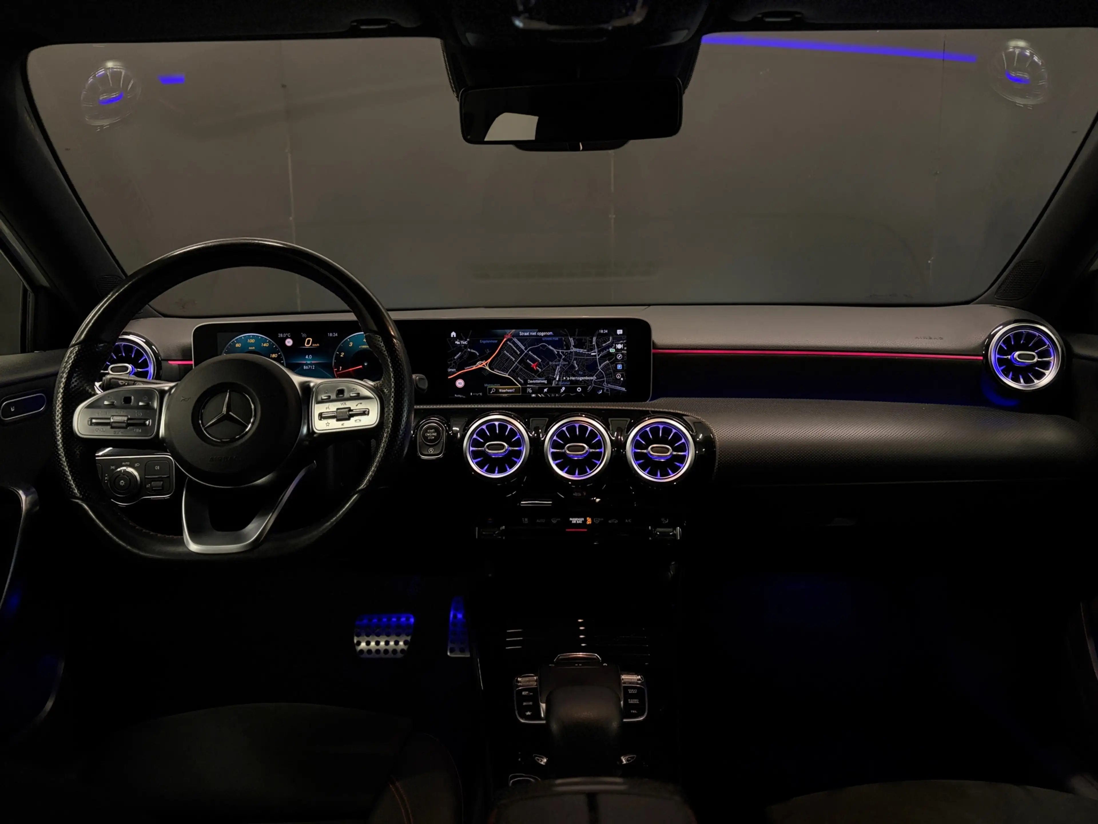 Mercedes-Benz A 200 AMG Sfeer Stoelverwarming 12 mnd garantie — photo 10