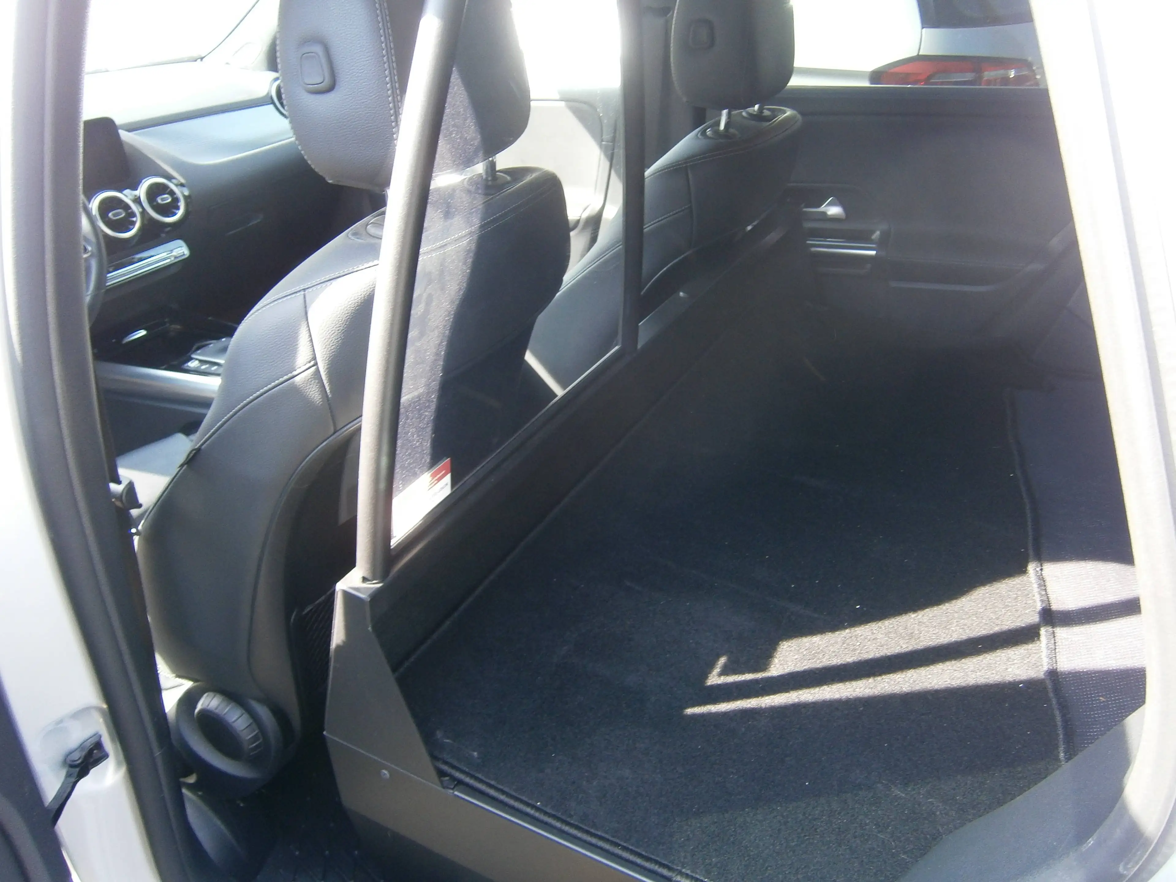 Mercedes-Benz B 200 B 200 d (247.012) — photo 8