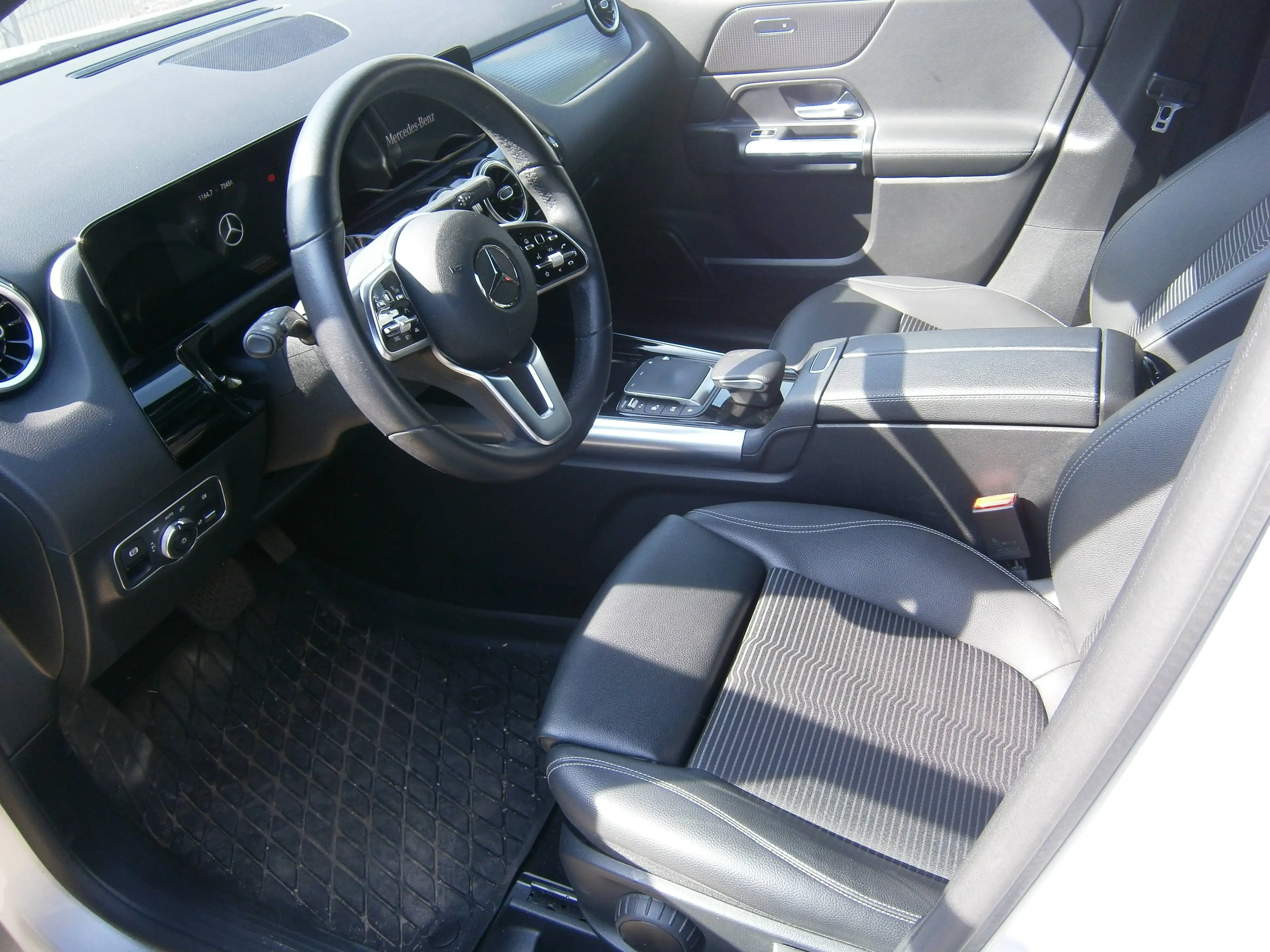 Mercedes-Benz B 200 B 200 d (247.012) — photo 7