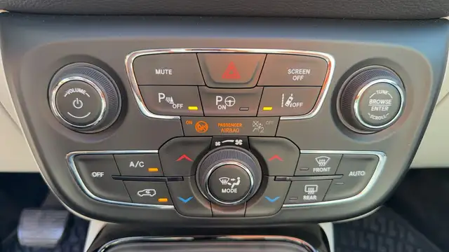 Jeep Compass view 13