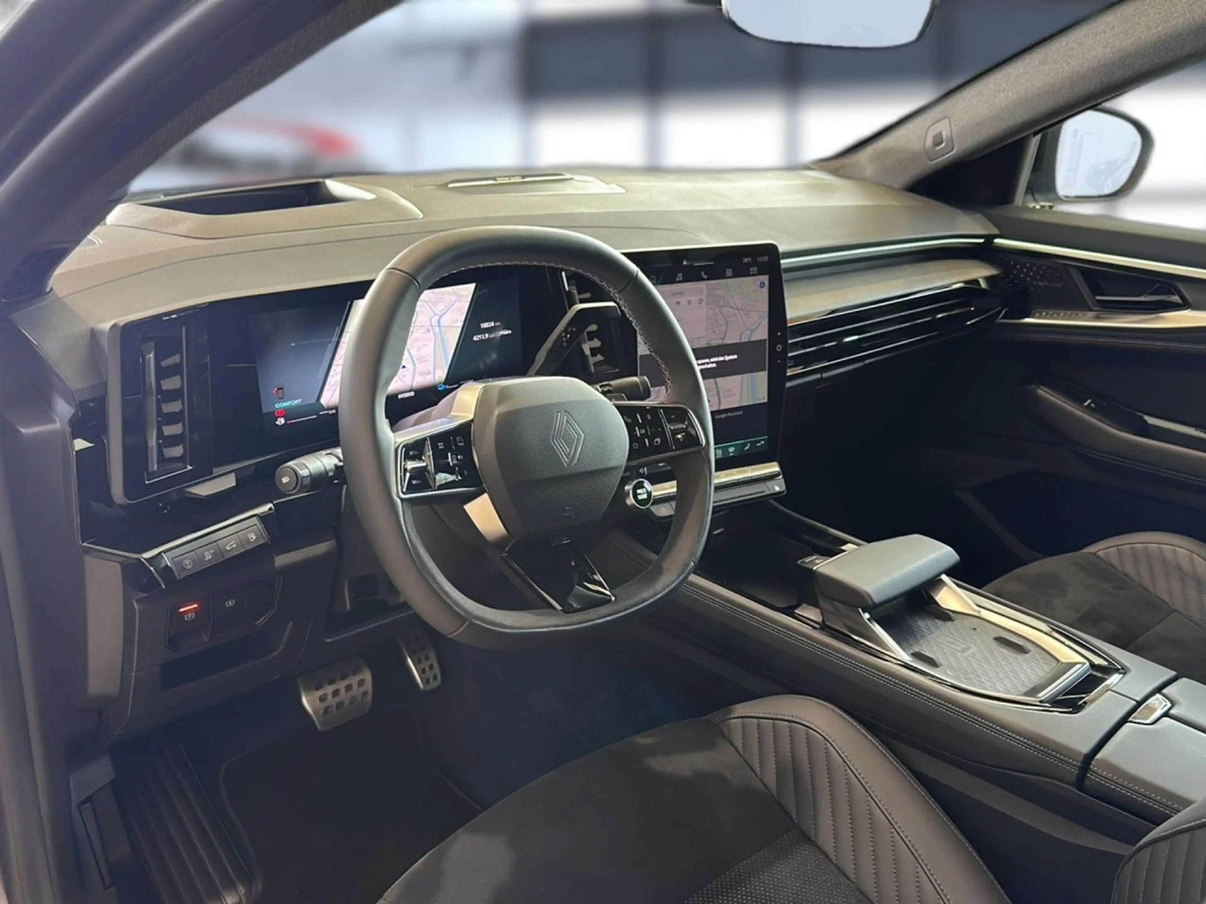 Renault Rafale 300 E-Tech Hyper Hybrid 4x4 Atelier Alpine — photo 12