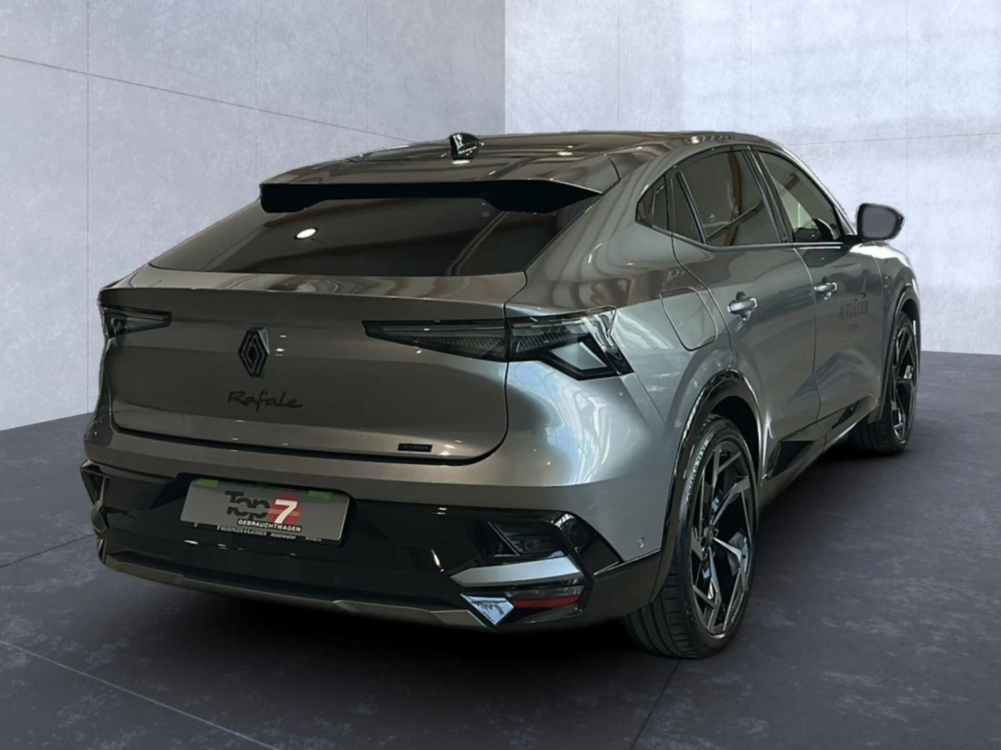 Renault Rafale 300 E-Tech Hyper Hybrid 4x4 Atelier Alpine — photo 5