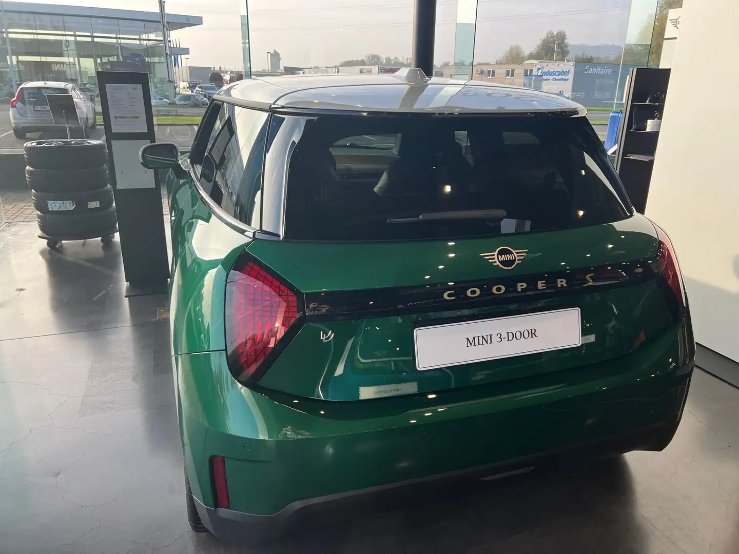 MINI Cooper SE e-Mini 54.2 kWh Zöld - 2