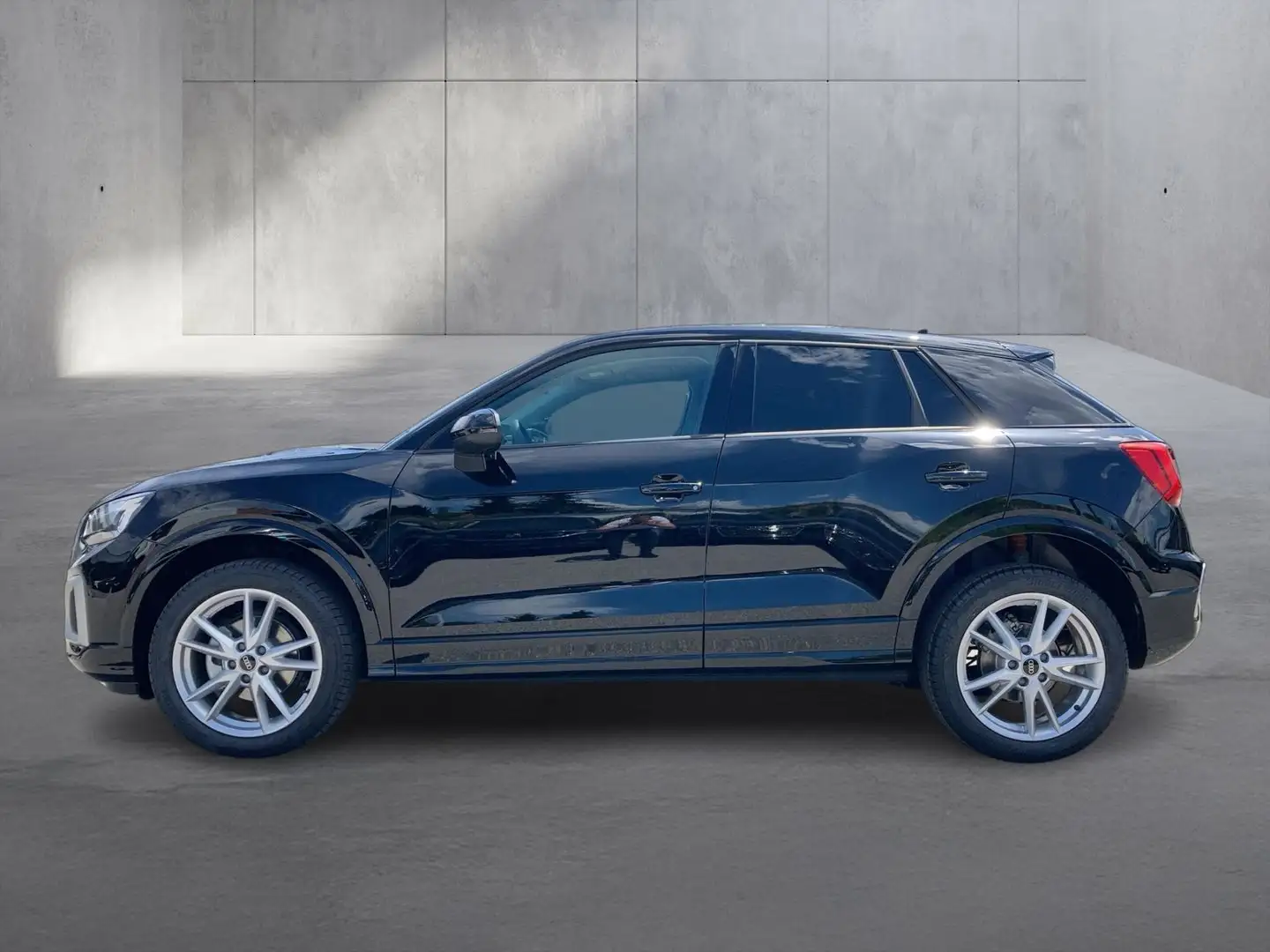 Audi Q2 30 TFSI admired Schwarz - 2