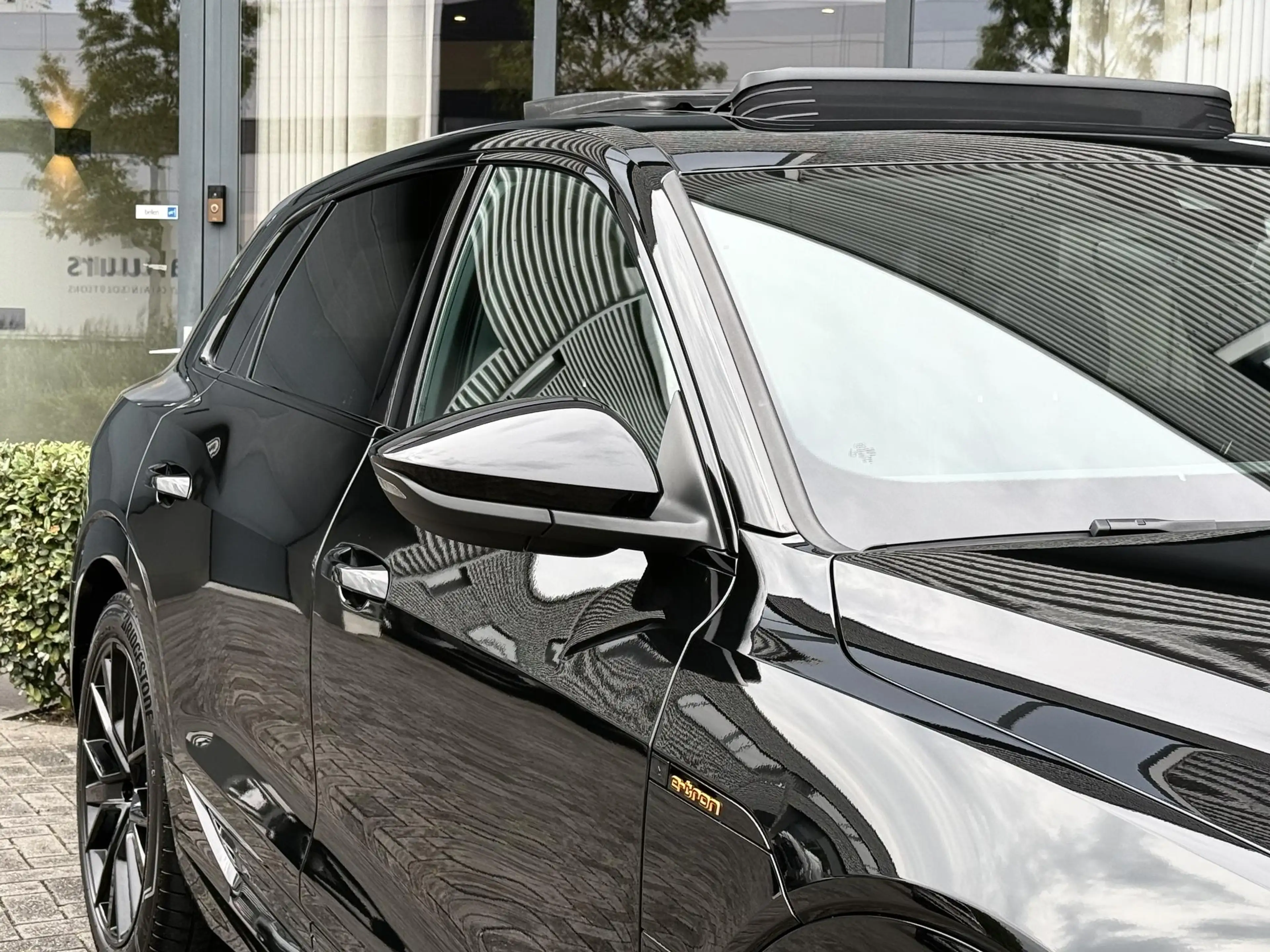 Audi e-tron 55 quattro S Line Black Edition/Pano/ B&O/97%SOH — photo 10