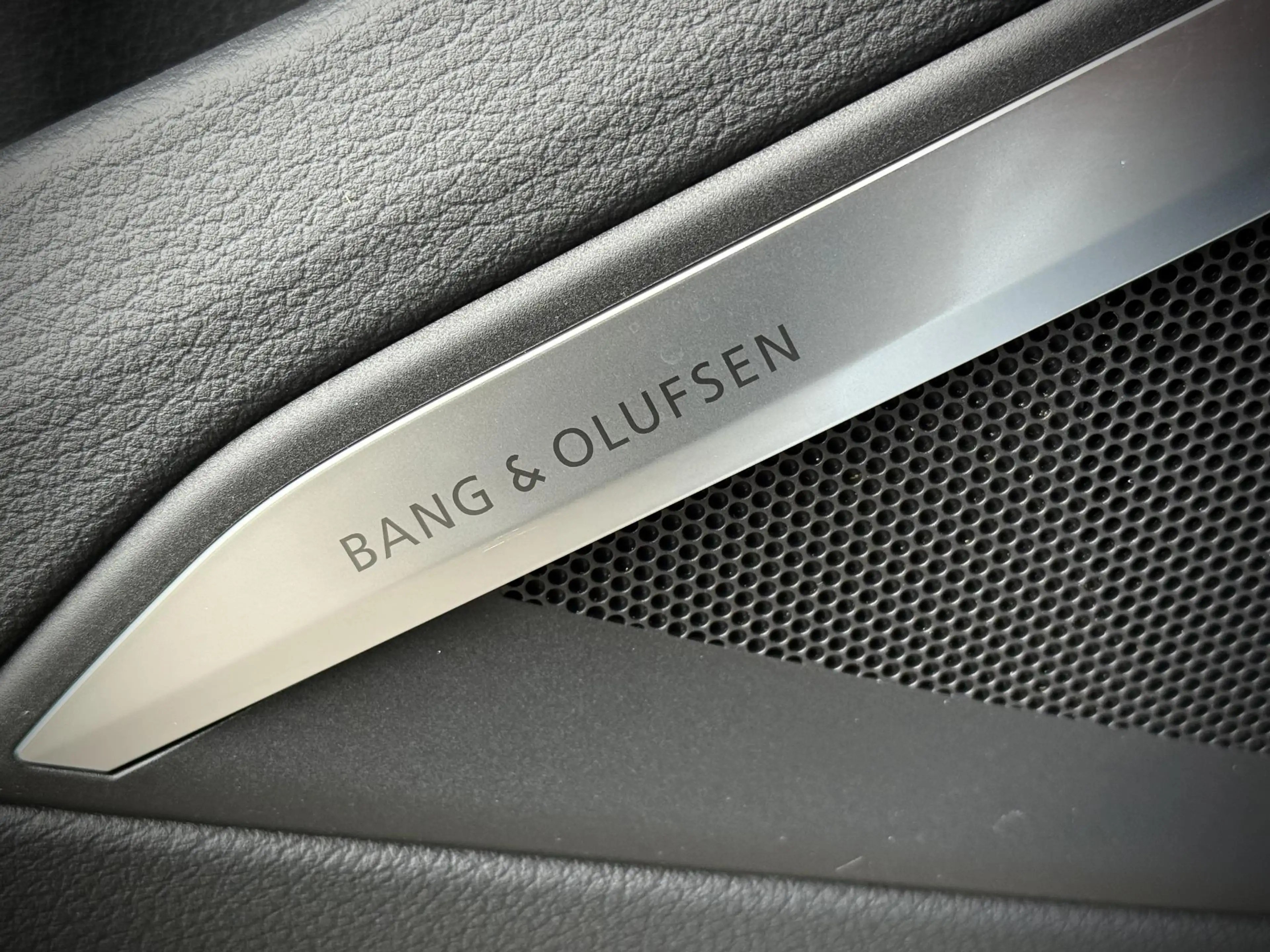 Audi e-tron 55 quattro S Line Black Edition/Pano/ B&O/97%SOH — photo 30