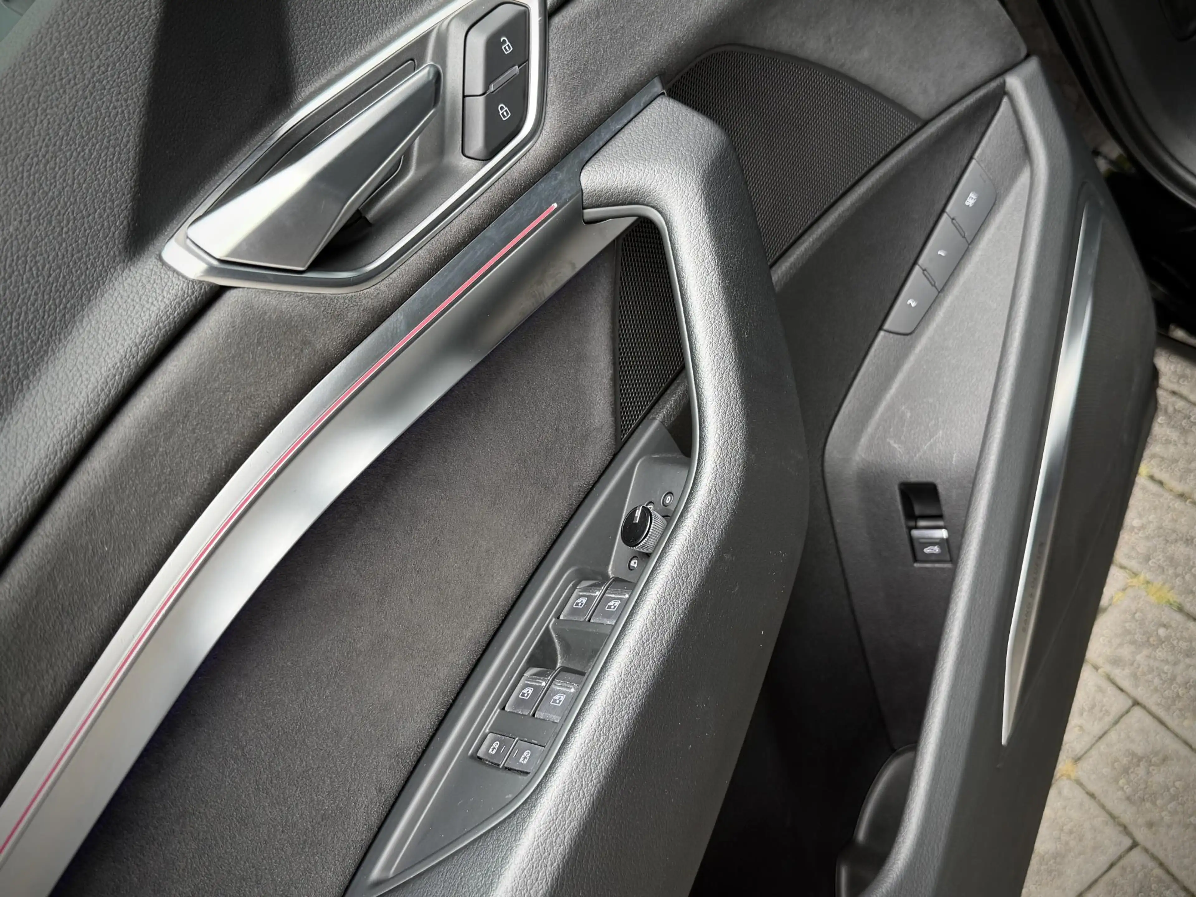 Audi e-tron 55 quattro S Line Black Edition/Pano/ B&O/97%SOH — photo 25