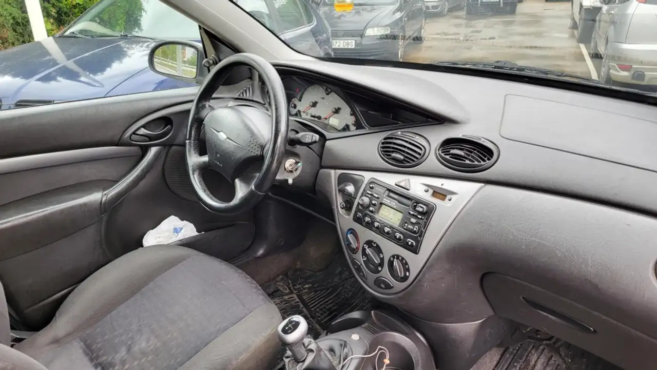 Ford Focus 1.6i 16v Ghia, foto 10