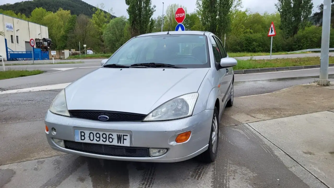 Ford Focus 1.6i 16v Ghia, foto 3
