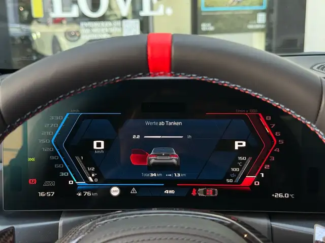 BMW M4 view 6