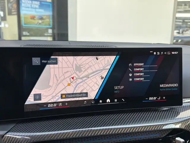 BMW M4 view 7