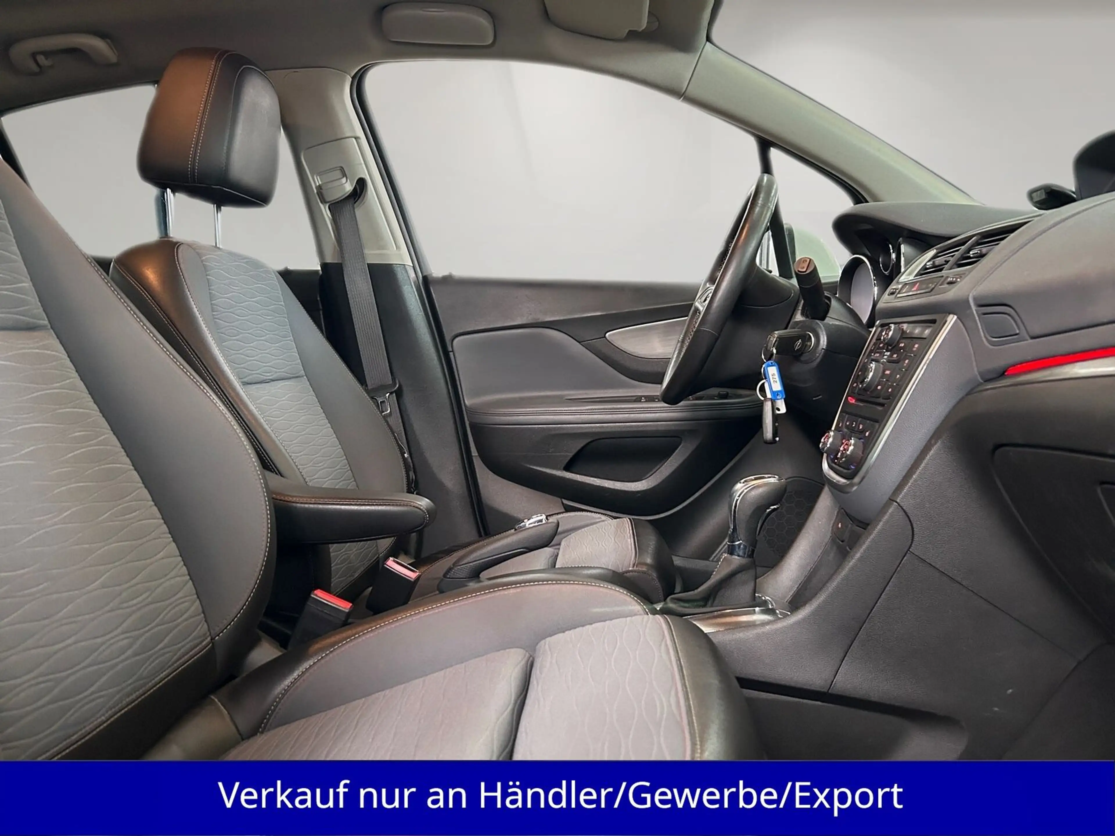 Opel Mokka 1.4 T Automatik AAC Xenon SHZ Navi PDC — photo 14
