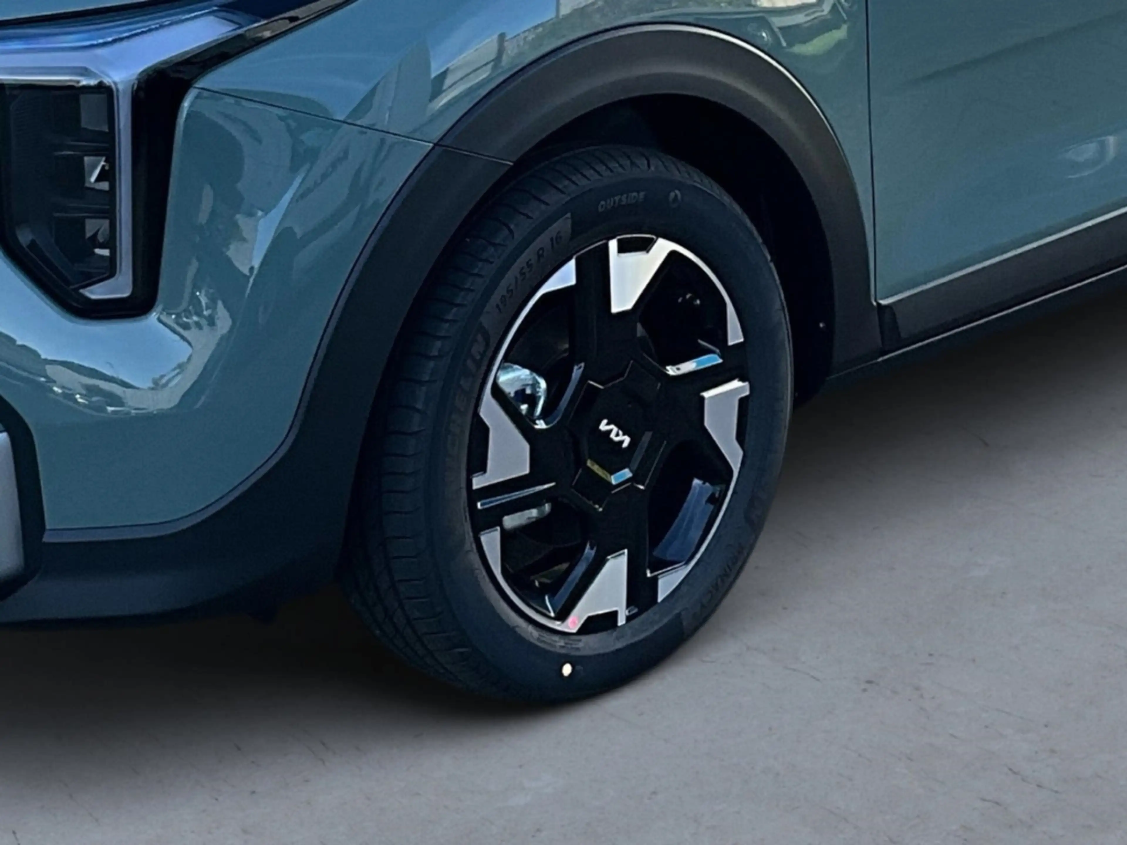 Kia Stonic 1.0T VISION Style Navi LED Klimaautom DAB SHZ Lenk — photo 6