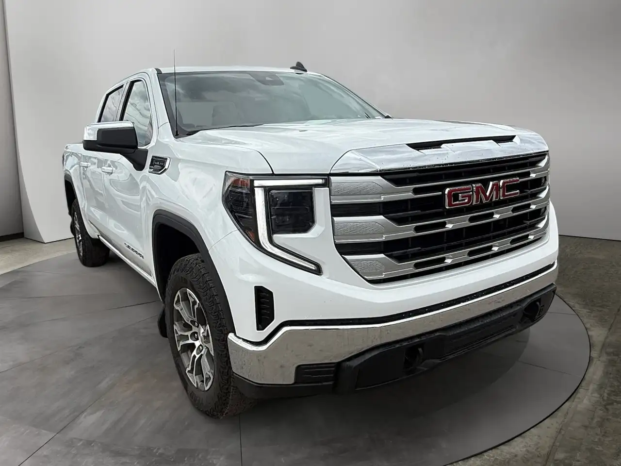 GMC Sierra 1500 снимка GMC Sierra 1500