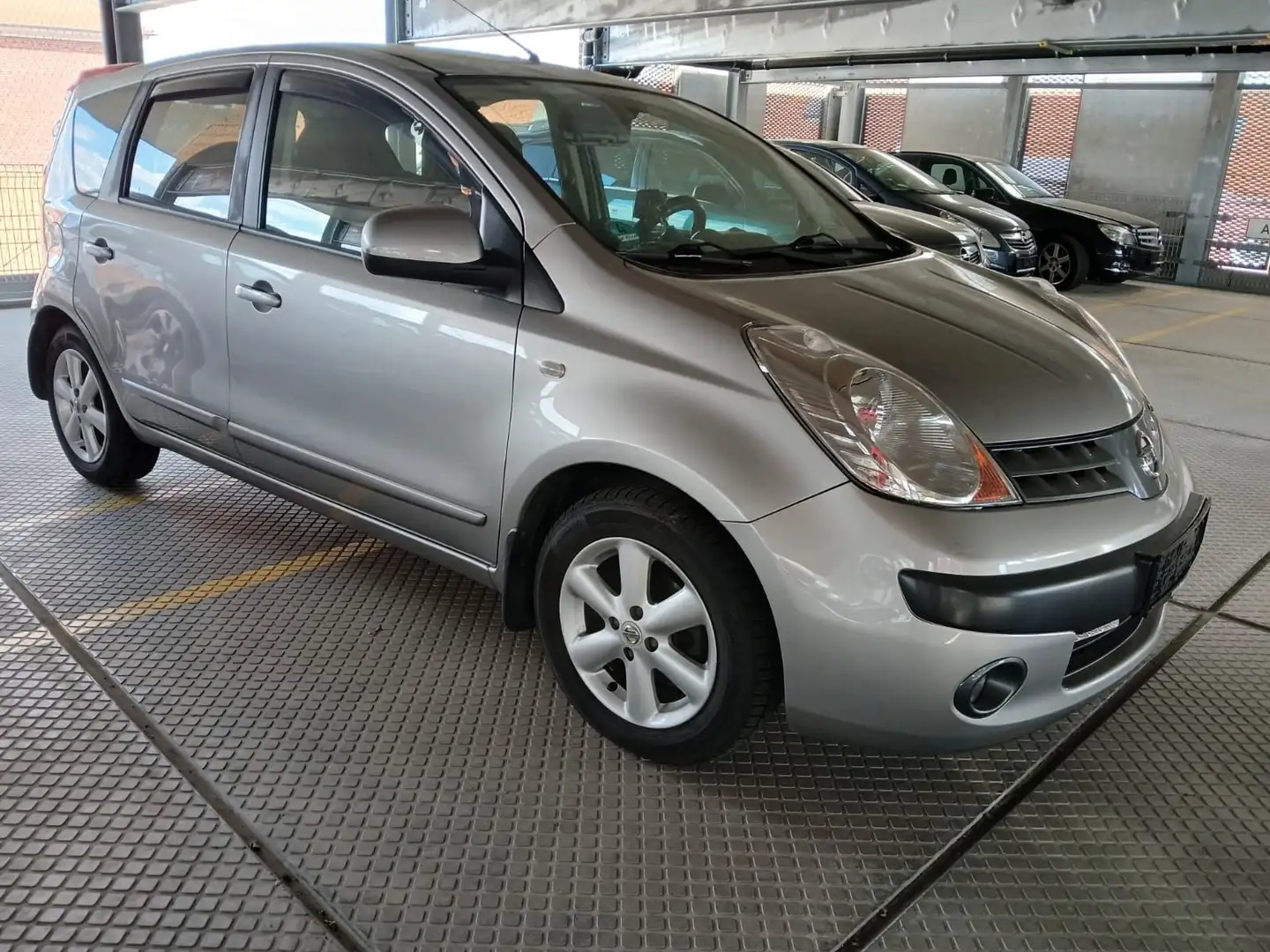 Nissan Note Acenta Klima SR WR STHZG TUV NEU 5/27 Silber - 2