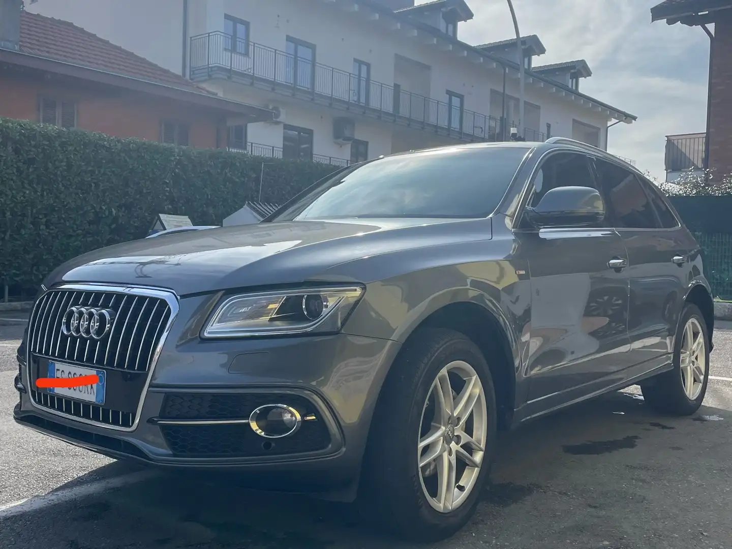 Audi Q5 2.0 tdi Advanced quattro 190cv s-tronic Grigio - 1