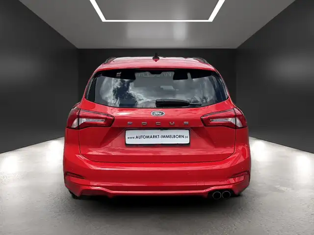 Ford Focus view 10