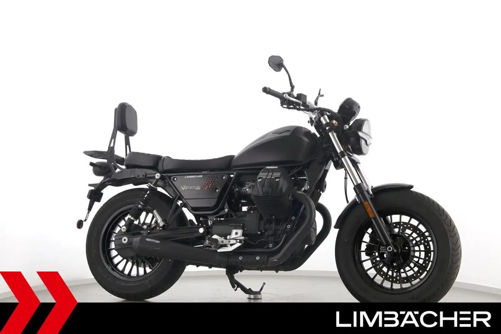 Moto Guzzi V 9 BOBBER - 1. HAND, MISTRAL-AUSPUFF Negru - 1