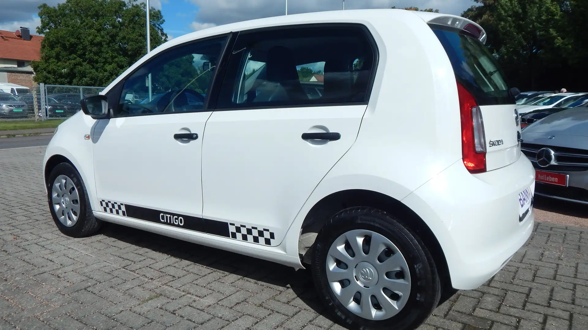 Skoda Citigo Active ERDGAS (CNG) und BENZIN! Weiß - 2