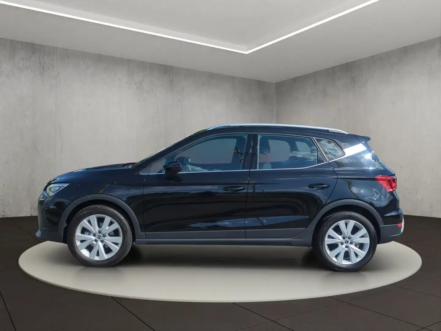 SEAT Arona Xperience Schwarz - 2