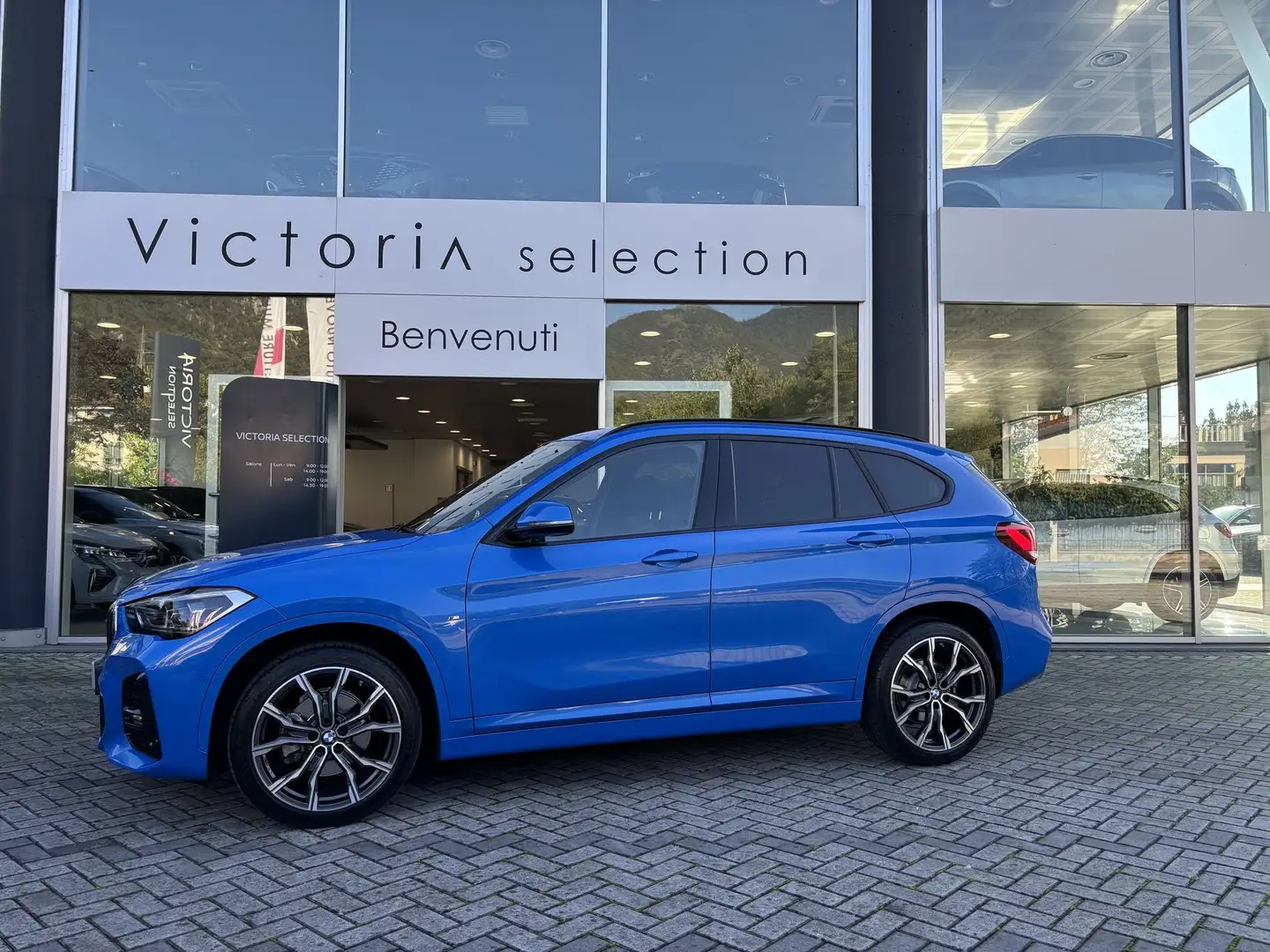 BMW X1 X1 SDRIVE 18I M-SPORT 136 CV C.AUTOMATICO NEOPATE Bleu - 1