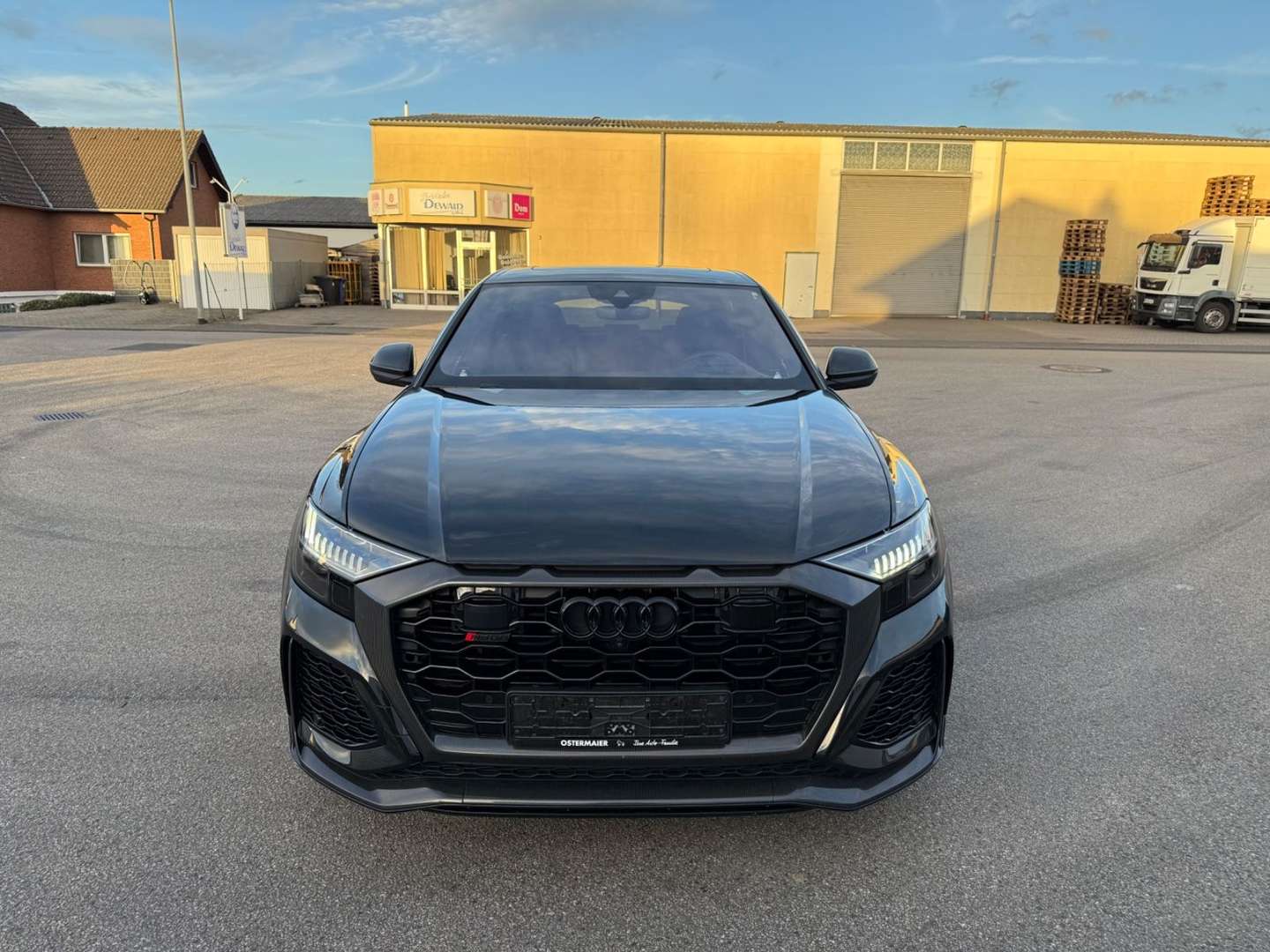 Audi RSQ8 Carbon Cermaic B&O Adv. 4.0 TFSI -  - Joinsteer - #3
