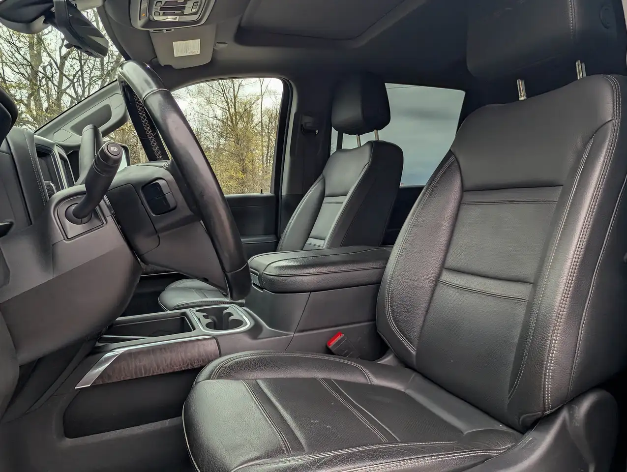 GMC Sierra 2500HD снимка GMC Sierra 2500HD