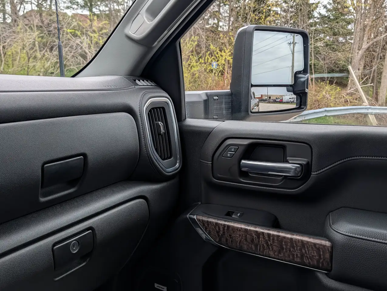 GMC Sierra 2500HD снимка GMC Sierra 2500HD