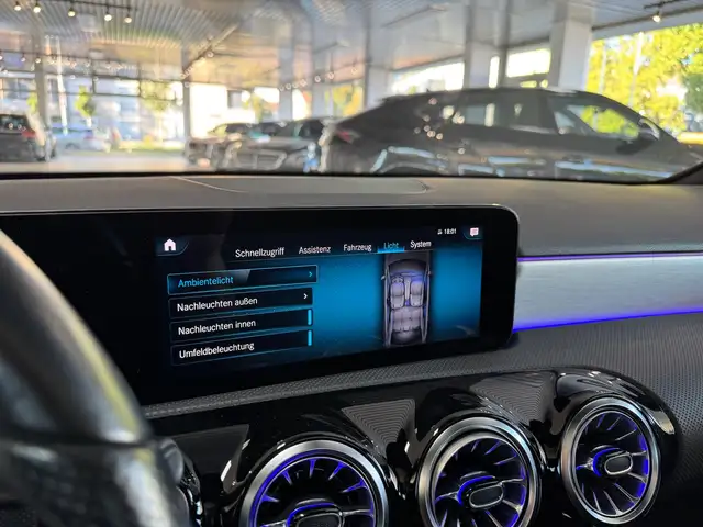 Mercedes-Benz A-Class view 29