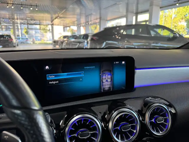 Mercedes-Benz A-Class view 27