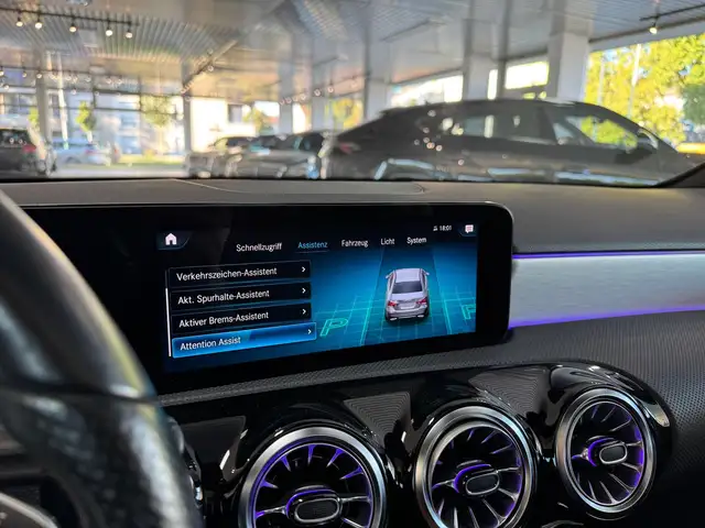 Mercedes-Benz A-Class view 26