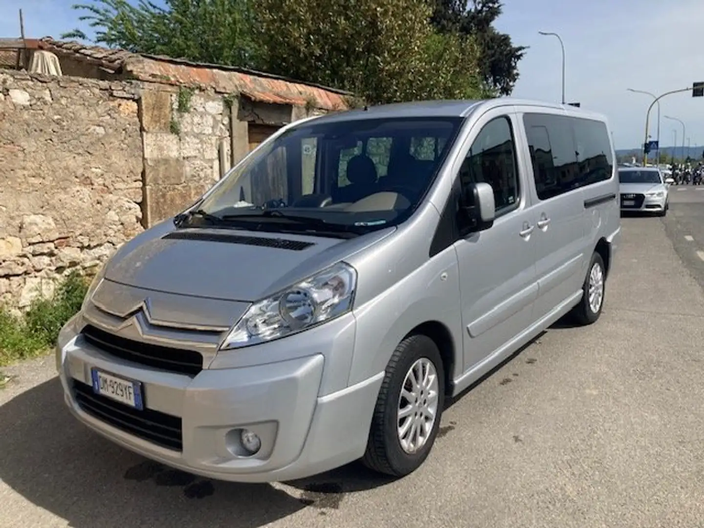 Citroen Jumpy Atlante 2.0 HDi 163cv 7posti+Pedana Disabili Stříbrná - 2