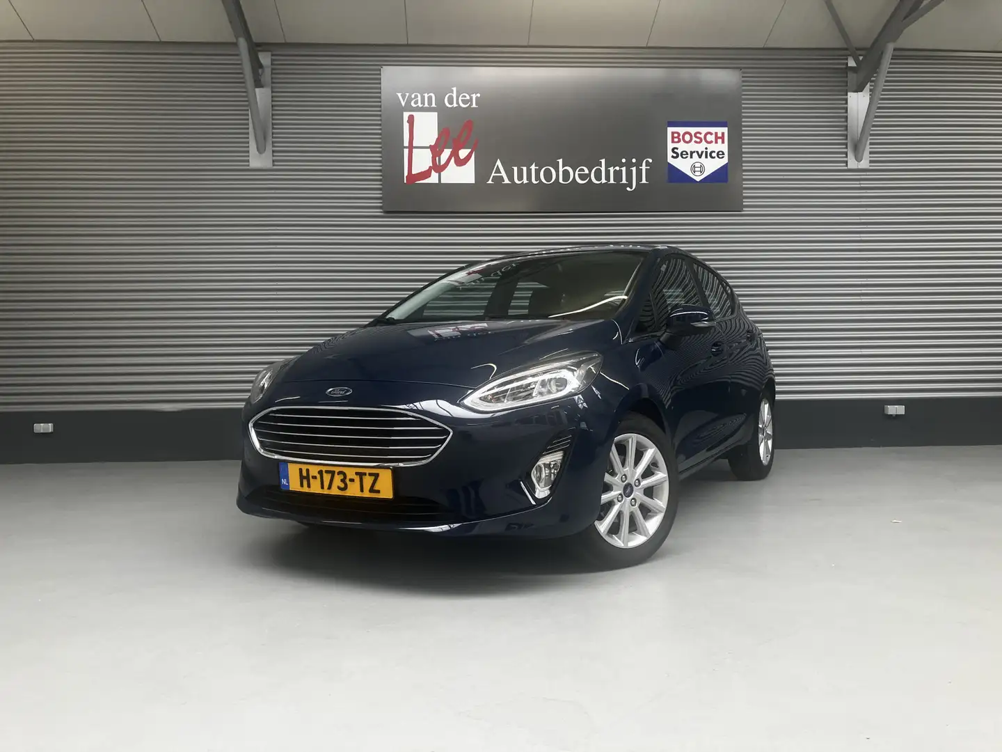 Ford Fiesta 1.0 EcoB Titanium X/NAVI/B&O/KEY-LESS/CARPLAY/PDC/ Blauw - 1