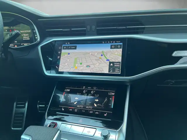 Audi S6 view 10