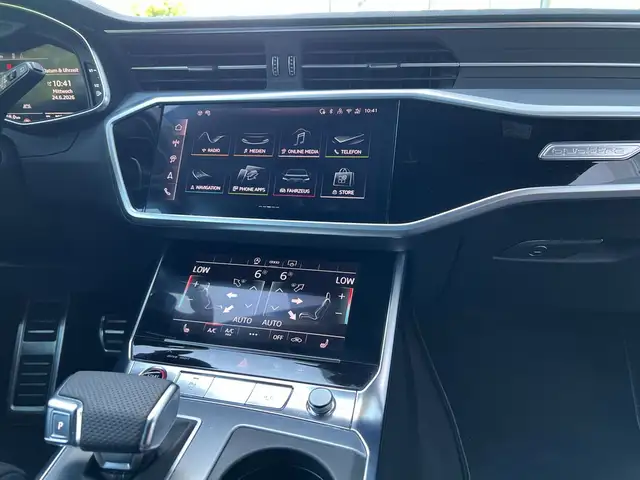Audi S6 view 11