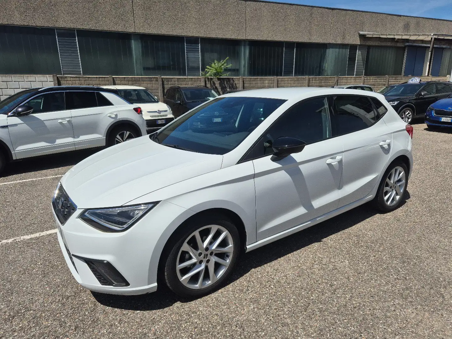 SEAT Ibiza 1.0 ECO TSI FR 95CV Alb - 1