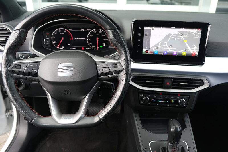 SEAT Ibiza 1.5 TSI FR DSG 150 PK Black Pack Pano Navi Led Cru — photo 7