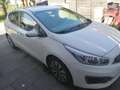 Kia Ceed / cee'd cee'd 1,4 MPI Silber Plus Silber Plus Weiß - thumbnail 2