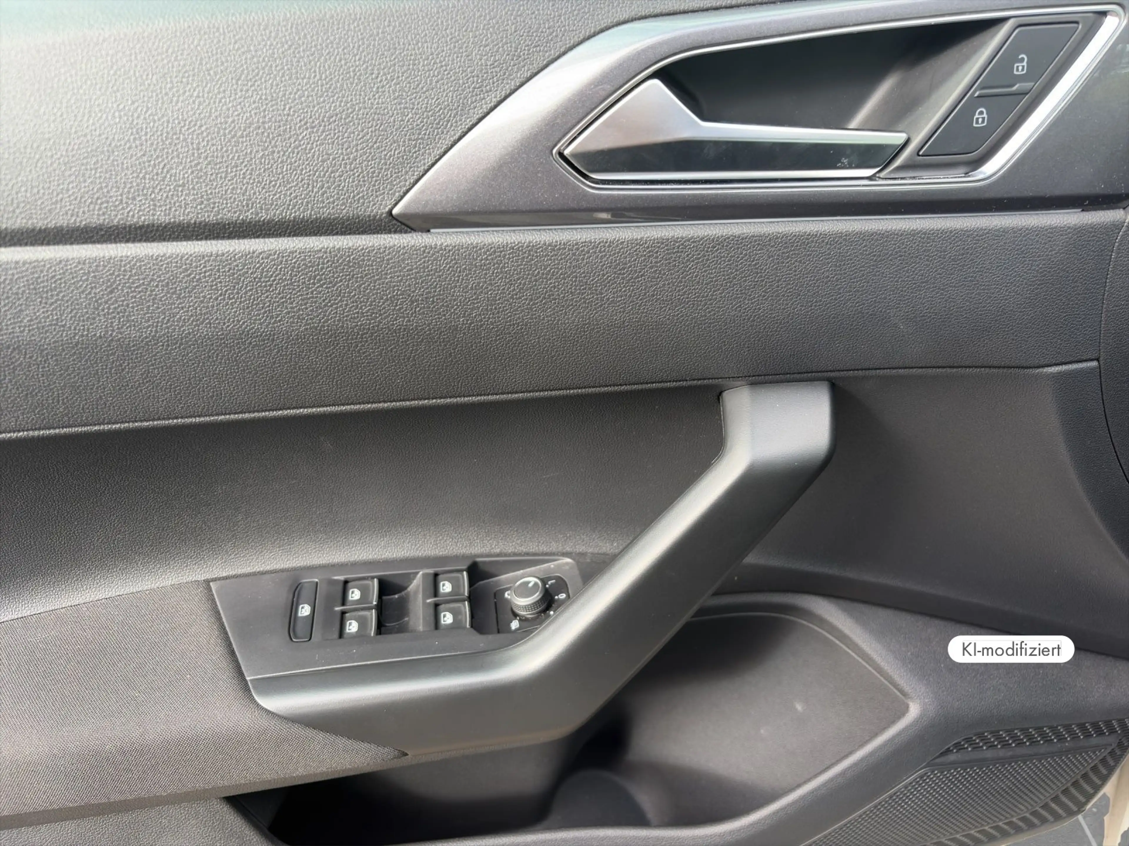 Volkswagen Polo GTI 2.0 TSI DSG IQ.LIGHT CARPLAY ACC SHZ — photo 13