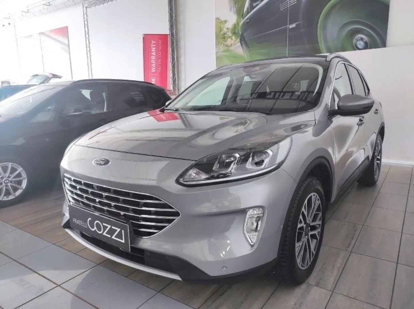 Ford Kuga 3ª serie - Kuga 2.5 Full Hybrid 190 CV CVT 2WD Tit Grigio - 2