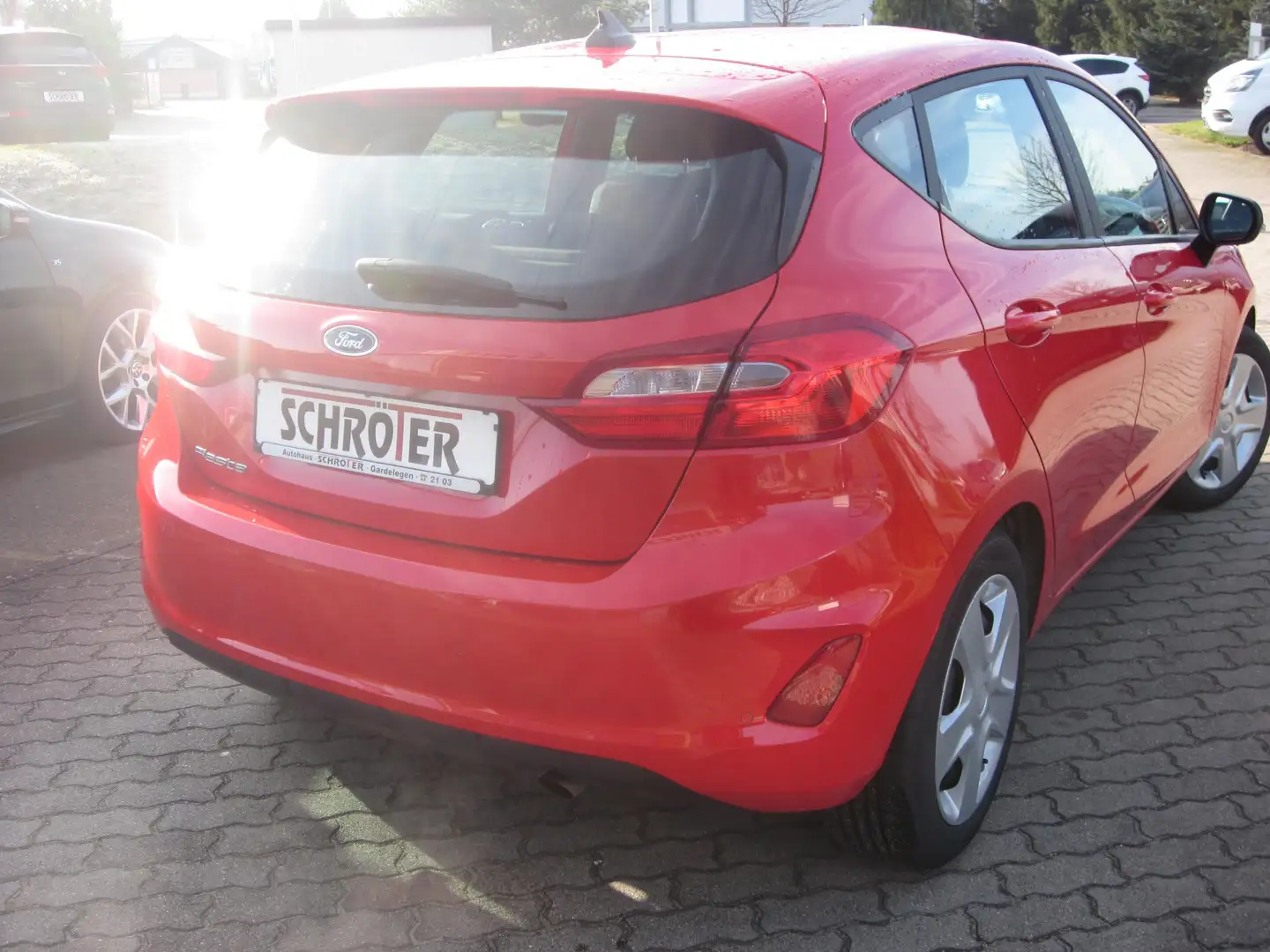 Ford Fiesta Fiesta 1.0 EcoBoost S&S TREND Rouge - 2