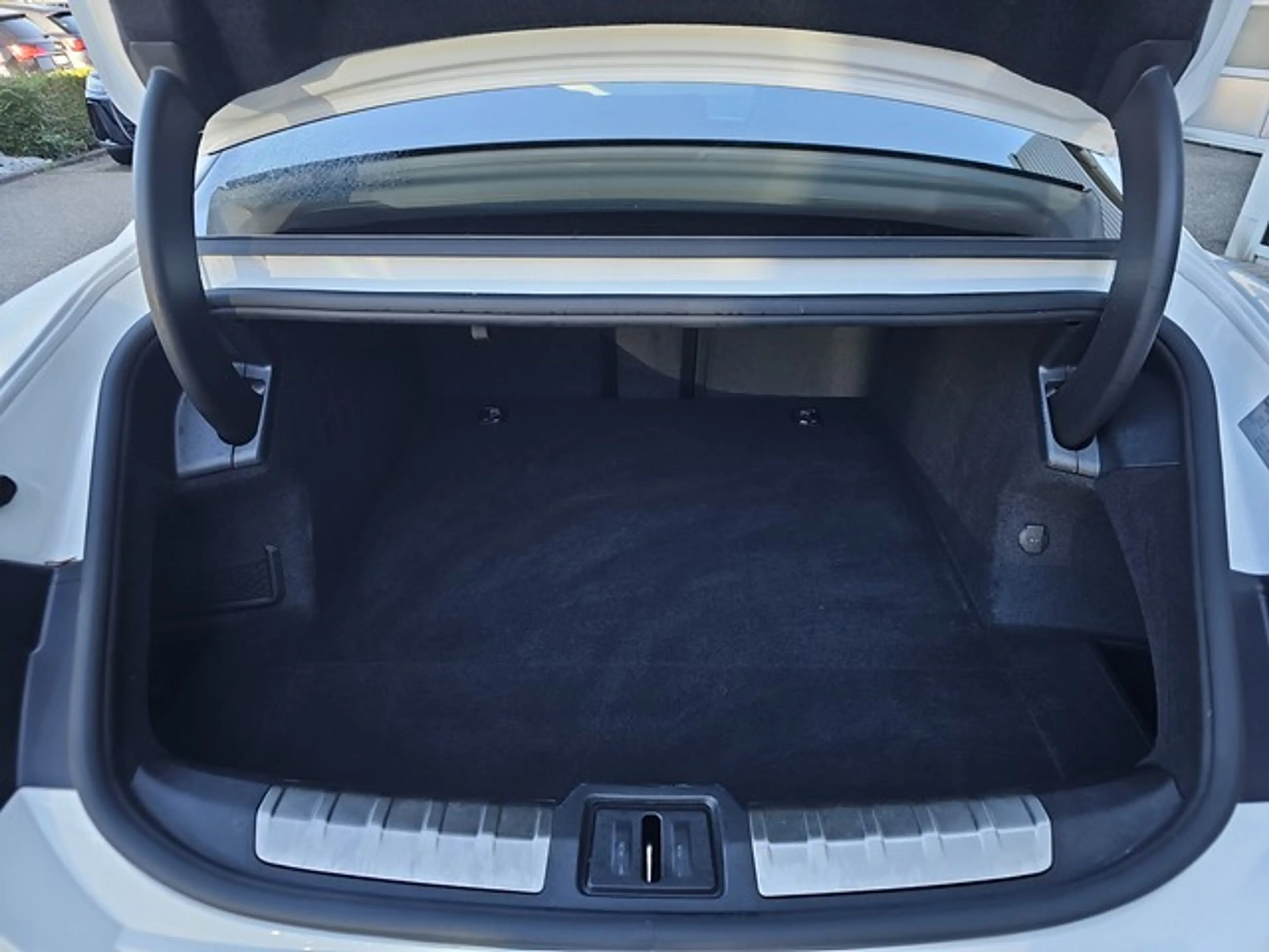 Audi e-tron GT quattro B&O Pano HUD — photo 15