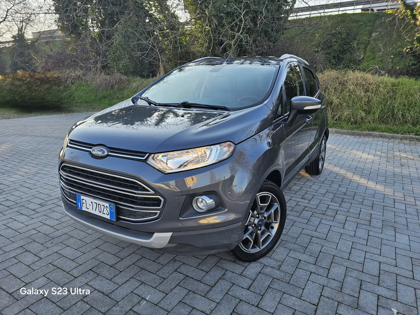 Ford EcoSport EcoSport 2014 1.5 tdci Titanium S 95cv Grau - 1