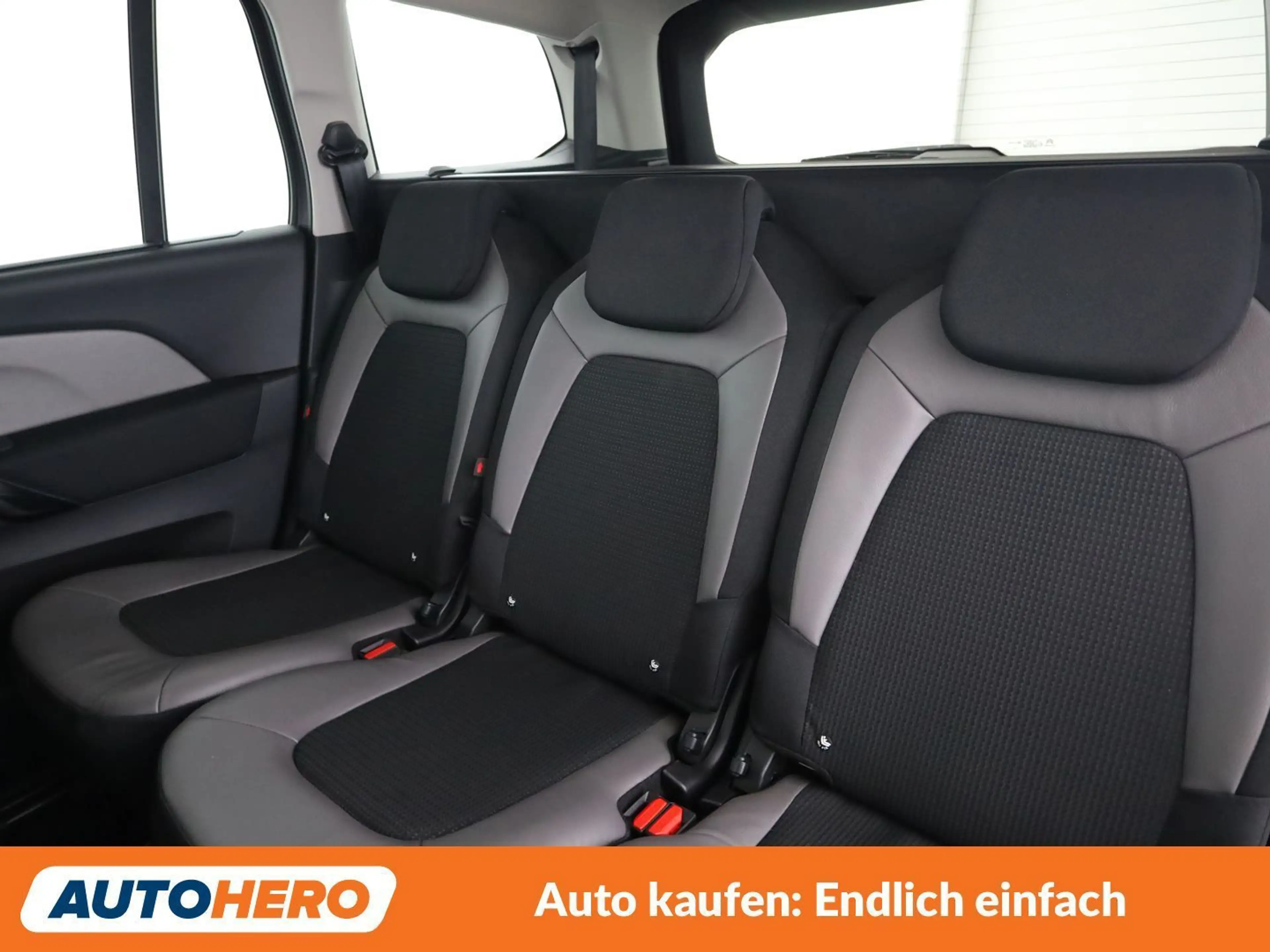 Citroen C4 SpaceTourer 1.5 Blue-HDi Shine — photo 14