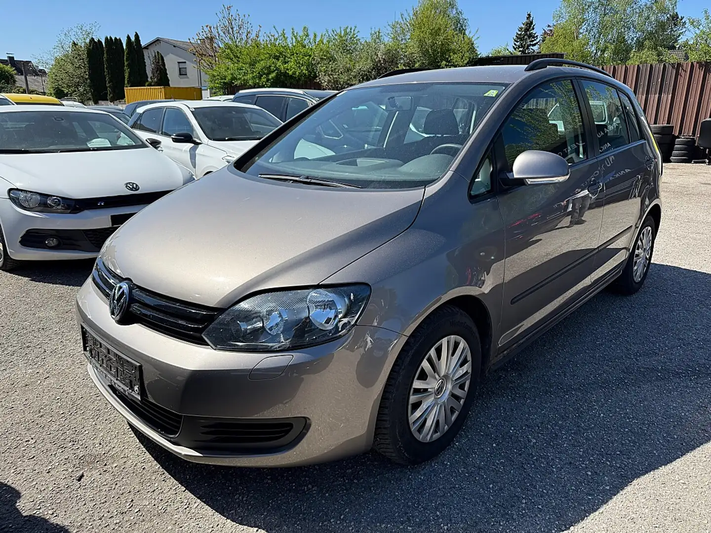 Volkswagen Golf Plus 2,0 TDI DPF Braun - 2