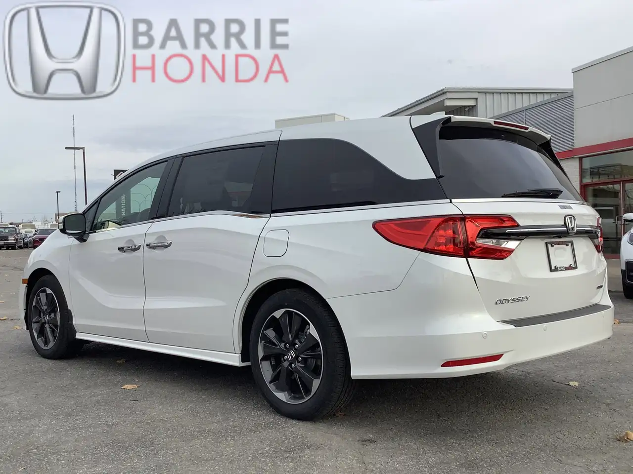 Honda Odyssey снимка Honda Odyssey