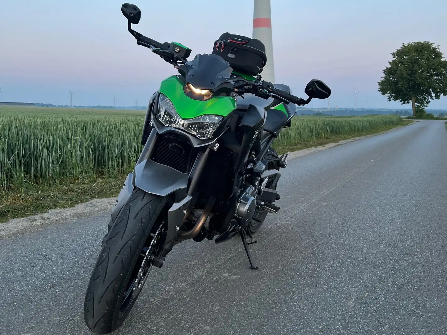 Kawasaki Z 900 Grün - 1